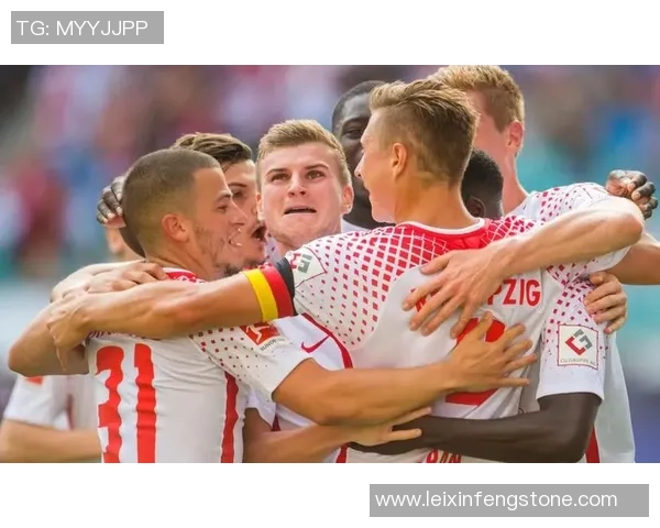 英超激战：莱比锡与波尔图互交白卷红牌事件引发全场热议