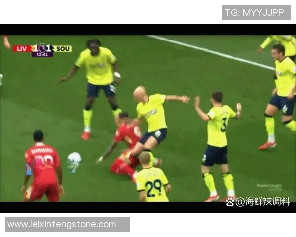 世界杯焦点战:多特蒙德与利物浦激战成平局全场沸腾瞬间回顾